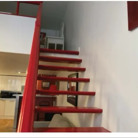 Newly Refurbished Parisian Loft In Center *